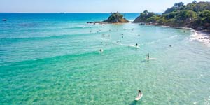 kayak-with-dolphins-byron-bay-product-tile-300x150px