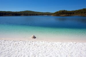Lake McKenzie